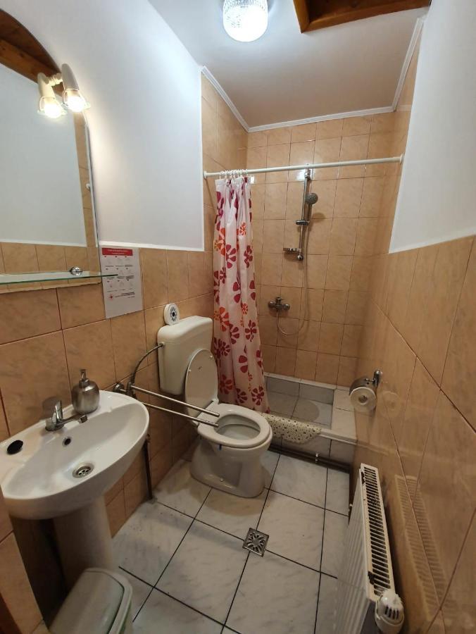 Отель Casa Terezia Брашов Экстерьер фото